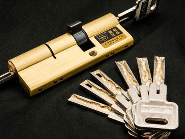 克拉玛依24小时上门开锁公司